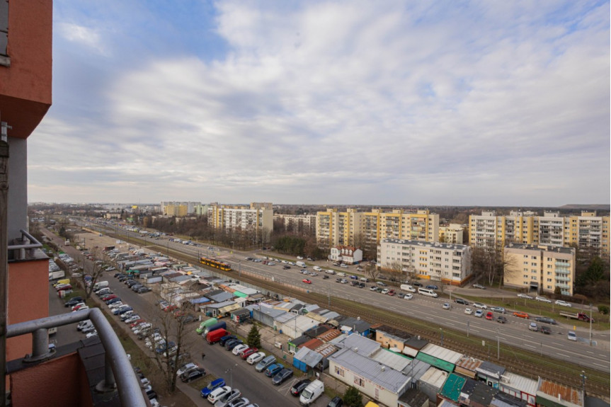 Warszawa, Bemowo, Powstańców Śląskich, 3-pokojowe mieszkanie na Bemowie.