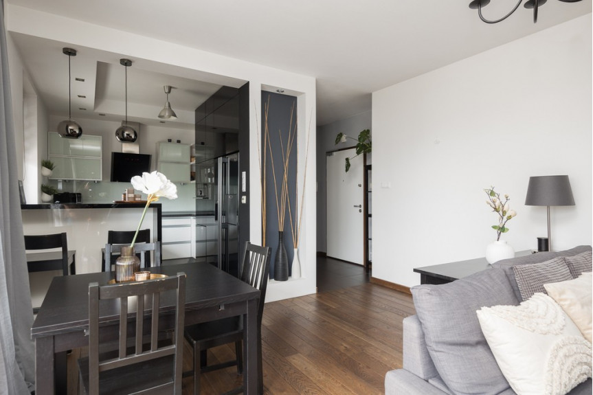 Warszawa, Bemowo, Dywizjonu 303, Duży balkon Msc parkingowe Nowoczesne wnętrze