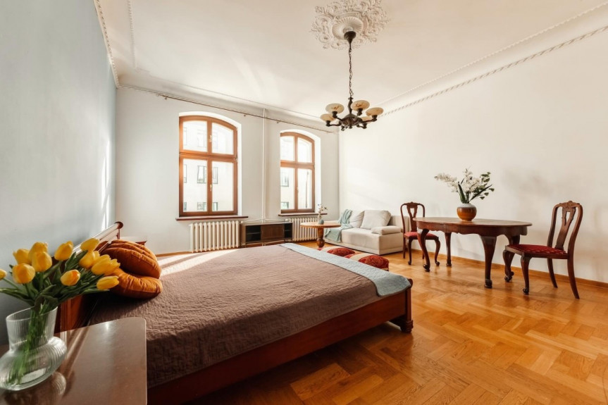 Warszawa, Ochota, Aleje Jerozolimskie, Perełka w kamienicy | 154 m2 | idealne na biuro