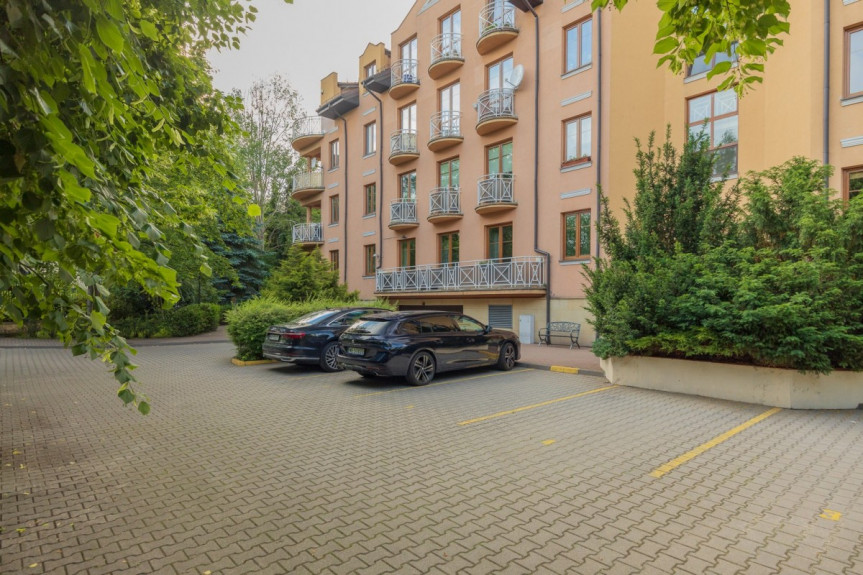 Warszawa, Mokotów Królikarnia, Jaśminowa, Komfortowy apartament na Mokotowie "Pod Skocznią"