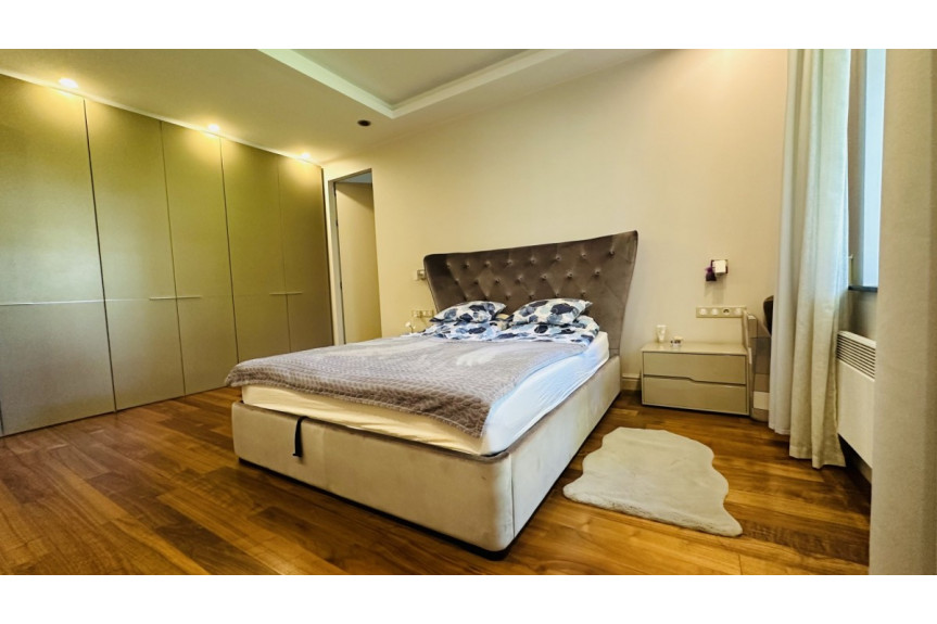 Warszawa, Wawer, Klimontowska, Dom wolnostojący 350 m.2 na działce o 1000 m 2.