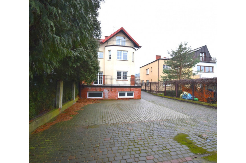 Warszawa, Wilanów, Wiertnicza, Wiertnicza.