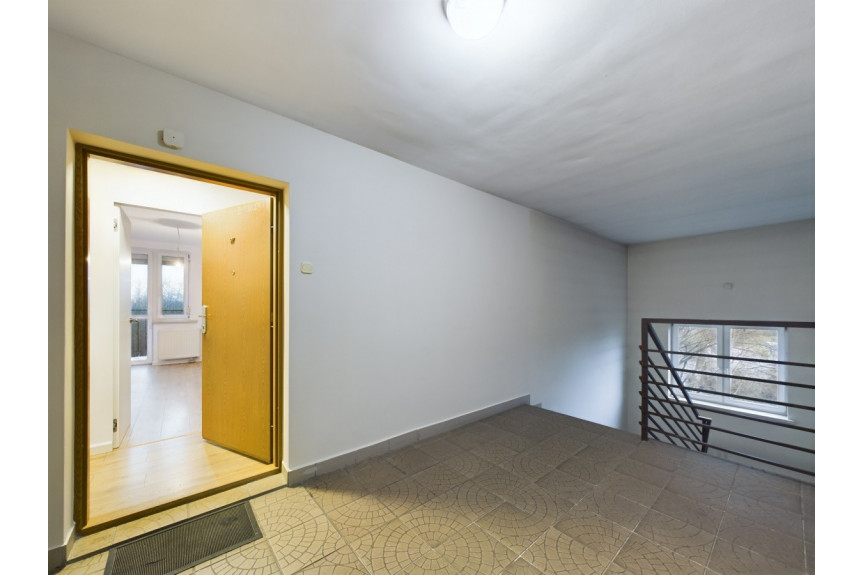 Warszawa, Wilanów Zawady, Syta, Komfortowe na poddaszu 81 m² (110 m2) Syta/Zawady