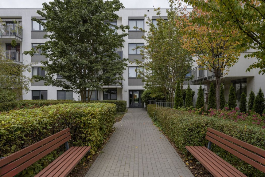Warszawa, Białołęka Henryków, Krokwi, 2 pokojowe mieszkanie z dużym balkonem