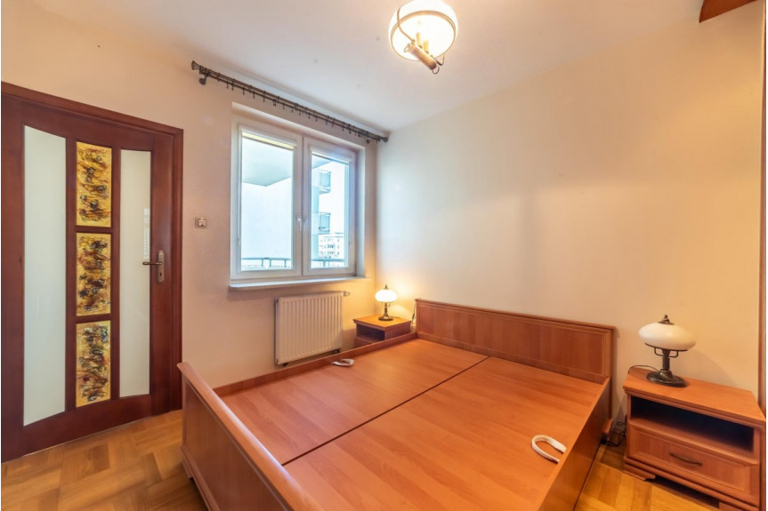 Warszawa, Targówek, Św. Wincentego, 2 Pokojowe mieszkanie Zielone Zacisze.