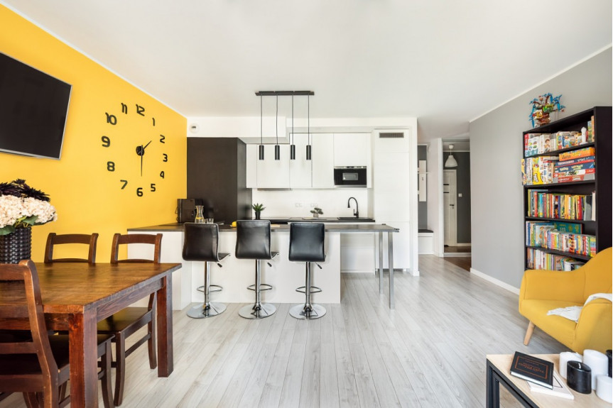 Warszawa, Bielany Młociny, Sokratesa, metro|rodzinne|dwustronne|3 pokoje|balkon|cicho|