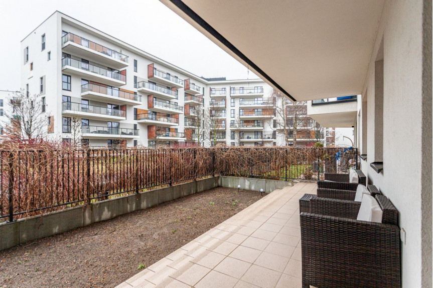 Warszawa, Żoliborz, Kaliny Jędrusik, Dwupokojowy apartament z ogródkiem na Żoliborzu