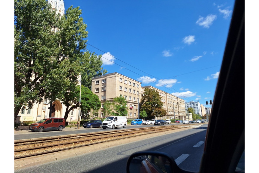 Warszawa, Śródmieście Muranów, Aleja Solidarności, Centrum Arsenał ustawne 2 pok. do remontu