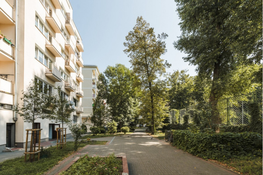 Warszawa, Śródmieście, Hoża, Przestronne trzy pokoje w centrum Warszawy