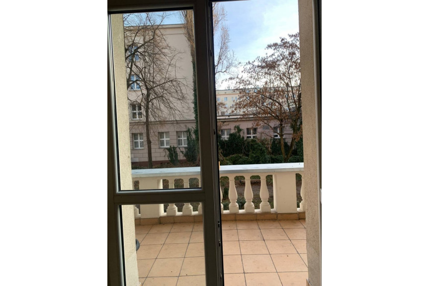 powiat Warszawa, Warszawa, Aleja Solidarności, Wyjątkowe 1 pok.Do Zamieszkania / Pod Inwestycję
