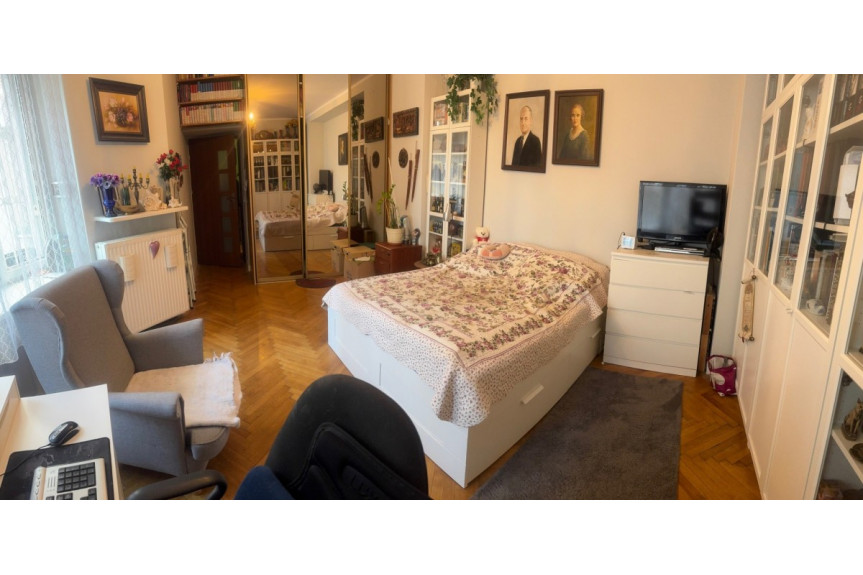 Warszawa, Śródmieście, Jaworzyńska, KAMIENICA na ciekawe B I U R O