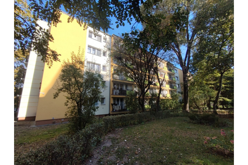 Warszawa, Wola Muranów, Esperanto, Sprzedam ciche dwupokojowe mieszkanie Muranów