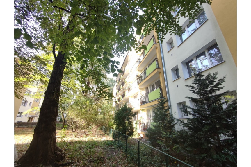 Warszawa, Wola Muranów, Esperanto, Sprzedam ciche dwupokojowe mieszkanie Muranów