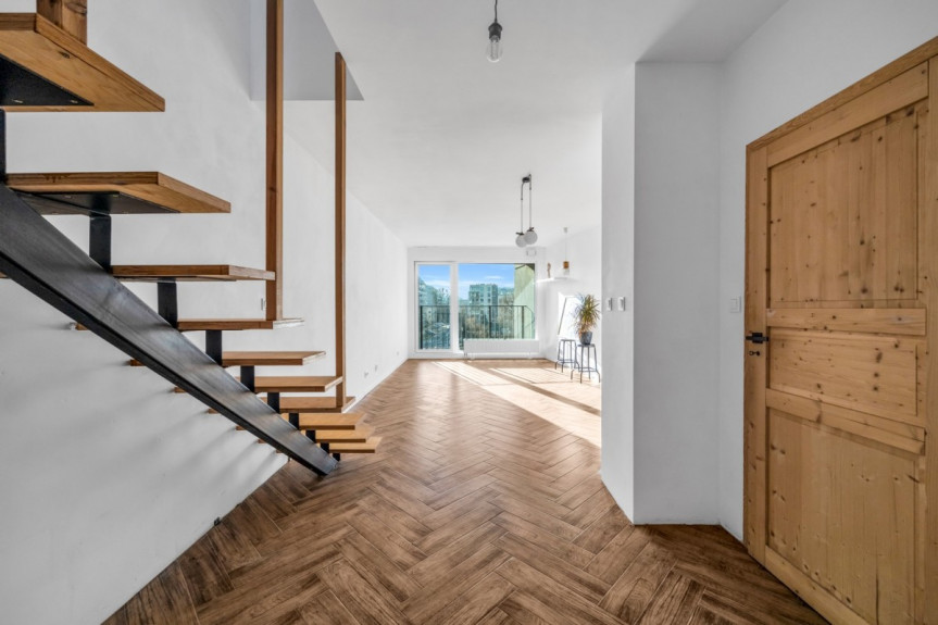 Warszawa, Wola Młynów, Wawrzyszewska, Wyjątkowe| Dwupoziomowe| do aranżacji | 55,63 m2