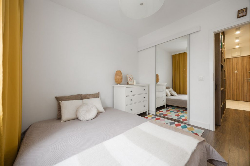Warszawa, Wola Ulrychów, Fort Wola, Ogródek Msc parkingowe Garderoba Nowa oferta