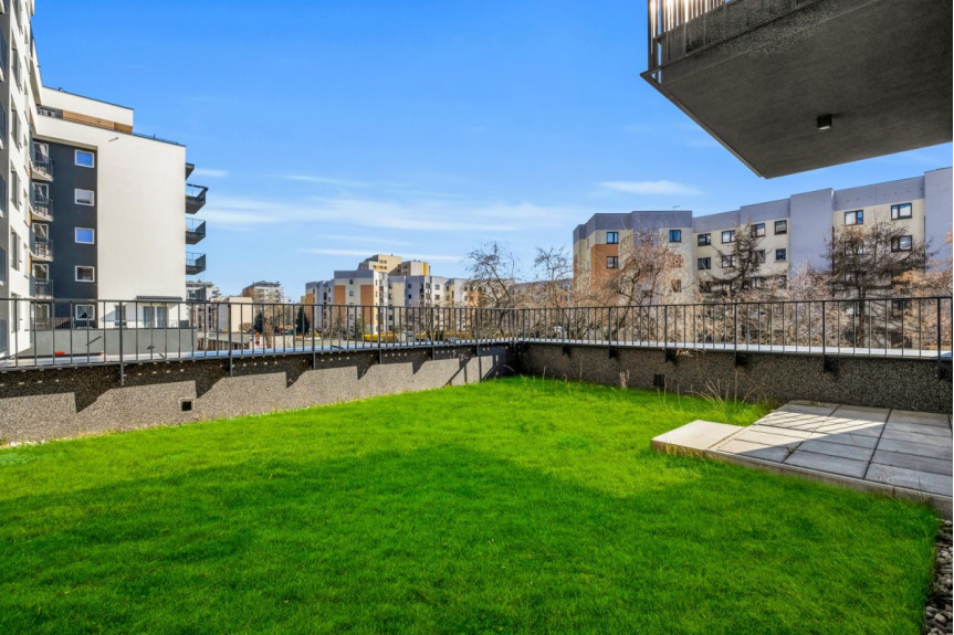 Warszawa, Praga-Południe Gocław, Jana Nowaka-Jeziorańskiego, Ustawne mieszkanie | 2 pokoje | Ogródek | Komórka