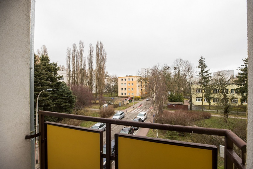 Warszawa, Ochota Rakowiec, Sanocka, 2 pokojowe mieszkanie na Ochocie blisko WUM