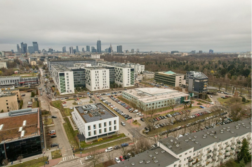 Warszawa, Ochota Rakowiec, Sanocka, 2 pokojowe mieszkanie na Ochocie blisko WUM