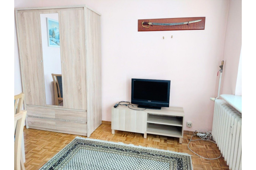 Warszawa, Mokotów Stegny, Capri, Stegny, balkon + piwnica, NISKI BUDYNEK