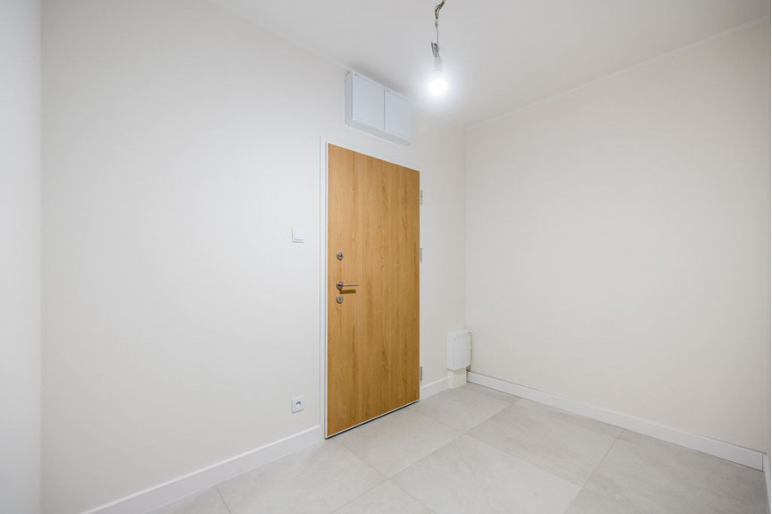 Warszawa, Bemowo, Narwik, Ogród 127m2!4 pokoje blisko metra, do zamieszkania