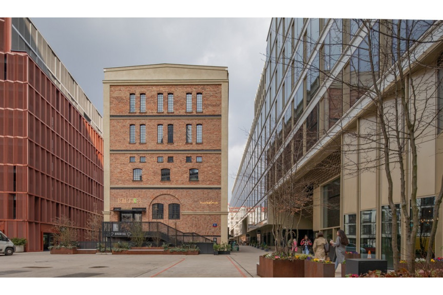 Warszawa, Wola, Krochmalna, Browary Warszawskie Rzadki układ Ostatnie piętro