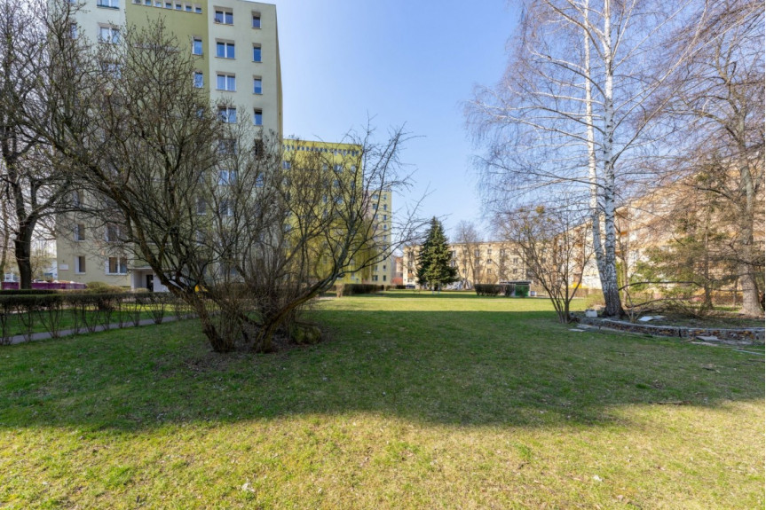 Warszawa, Ochota Szczęśliwice, Karola Dickensa, ODNOWIONE MIESZKANIE SKĄD WSZĘDZIE BLISKO – OCHOTA