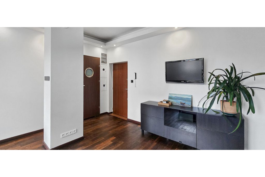 Warszawa, Wola, Żytnia, Wola ul. Żytnia/2 pokoje/44m2/ piwnica/sauna