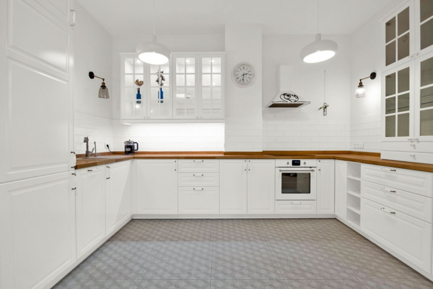 Warszawa, Mokotów Wierzbno, Tyniecka, 120 - metrowy apartament na Mokotowie