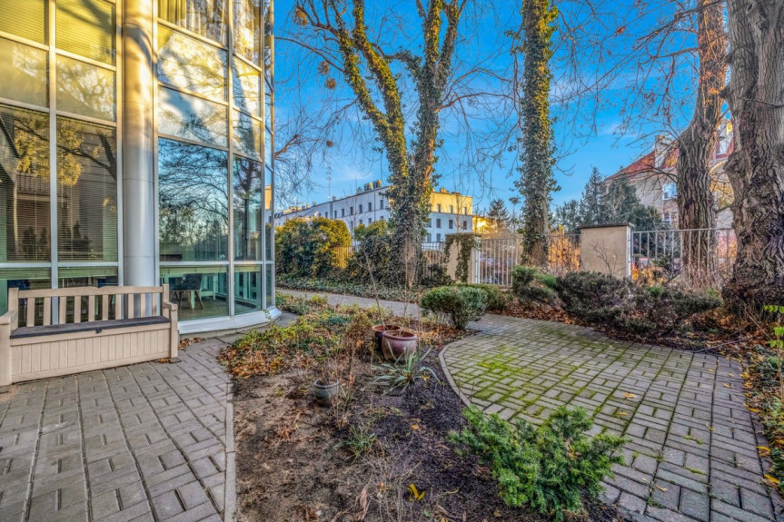 Warszawa, Mokotów Wierzbno, Tyniecka, 120 - metrowy apartament na Mokotowie