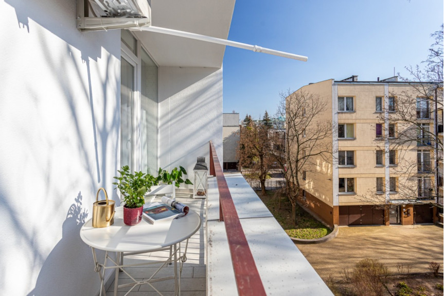 Warszawa, Śródmieście, Miodowa, Unikatowe 4-pokojowe mieszkanie z balkonem