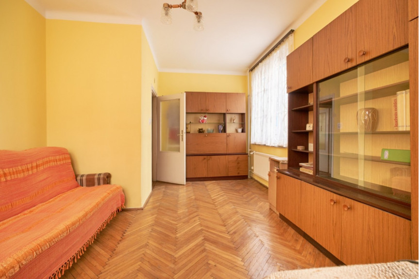 Warszawa, Praga-Północ, Karola Linneusza, 2 pokoje parter