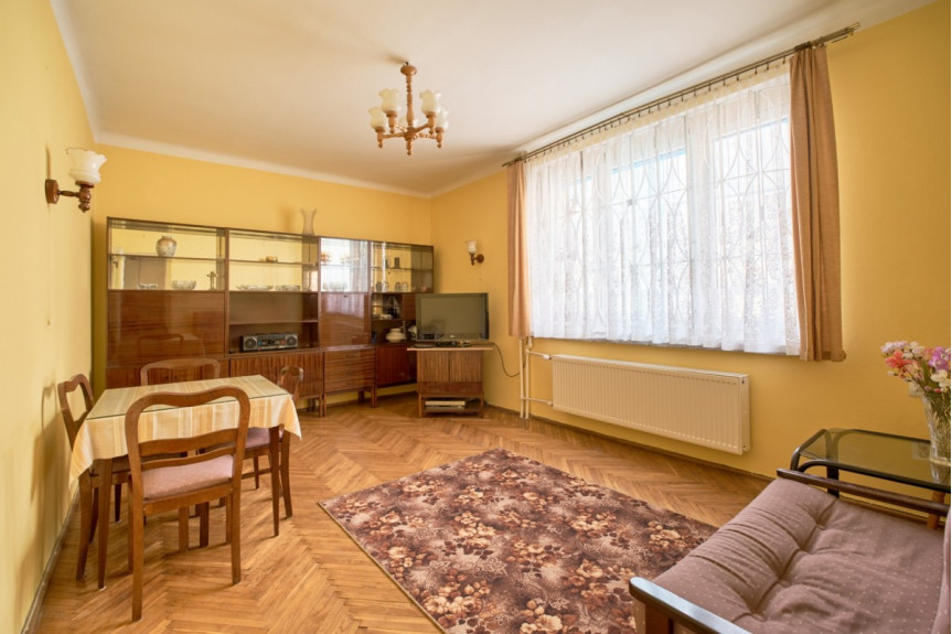 Warszawa, Praga-Północ, Karola Linneusza, 2 pokoje parter