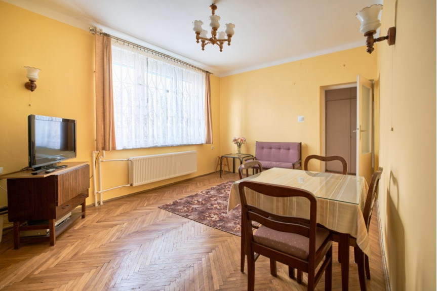 Warszawa, Praga-Północ, Karola Linneusza, 2 pokoje parter