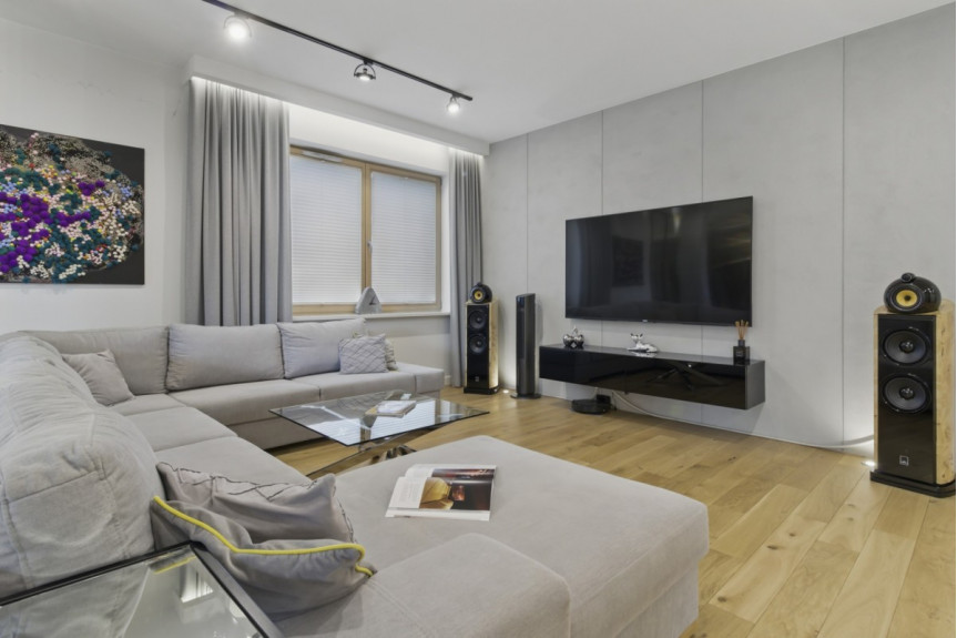Warszawa, Wilanów, Prymasa Augusta Hlonda, Przestronny Apartament na Wilanowie