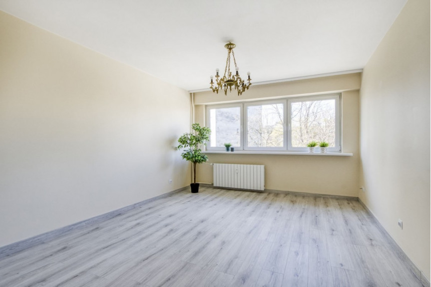 Warszawa, Bielany, Szegedyńska, Po remoncie, 3 pokoje i oddzielna widna kuchnia