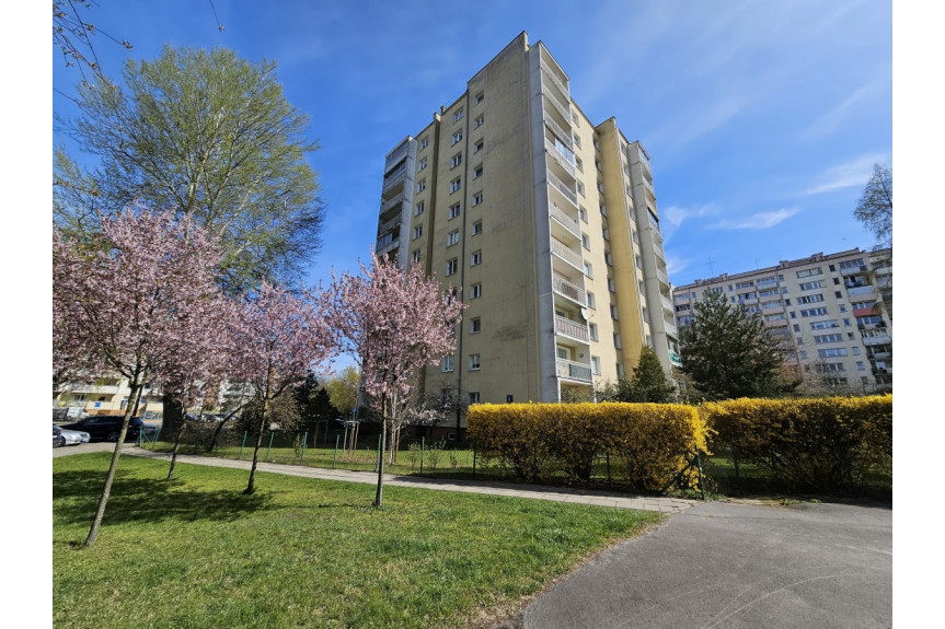 Warszawa, Bielany, Hansa Christiana Andersena, Bielany blisko Metra Wawrzyszew