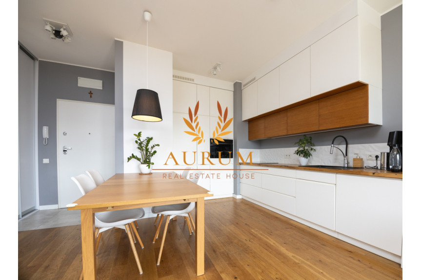 Warszawa, Wilanów, Aleksandra Gieysztora, Przytulny 2pokojowy apartament na ostatnim piętrze