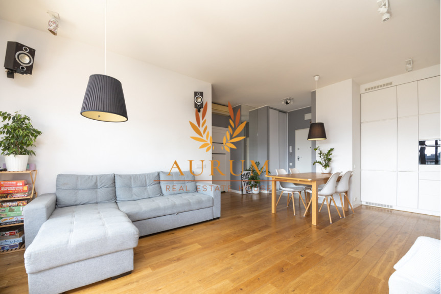 Warszawa, Wilanów, Aleksandra Gieysztora, Przytulny 2pokojowy apartament na ostatnim piętrze