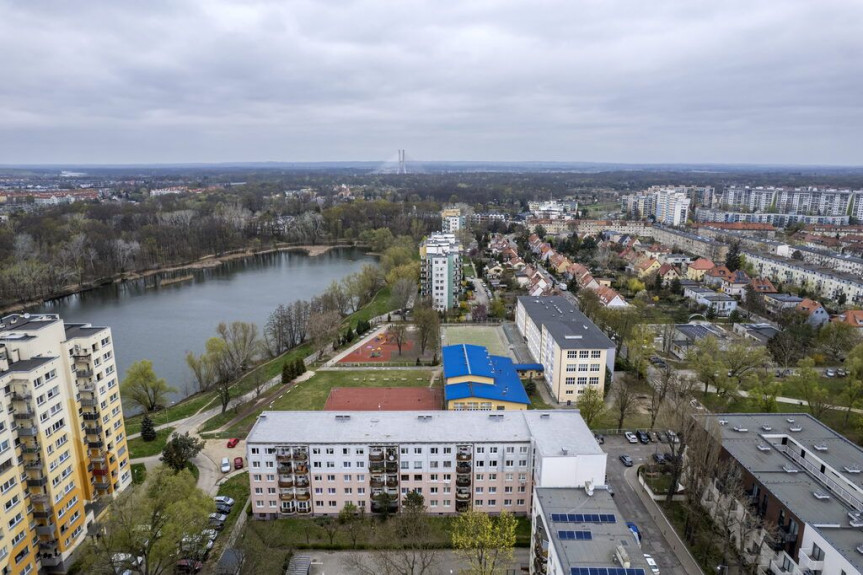 powiat Wrocław, Wrocław, Rękodzielnicza, Przestronne mieszkanie z widokiem na staw