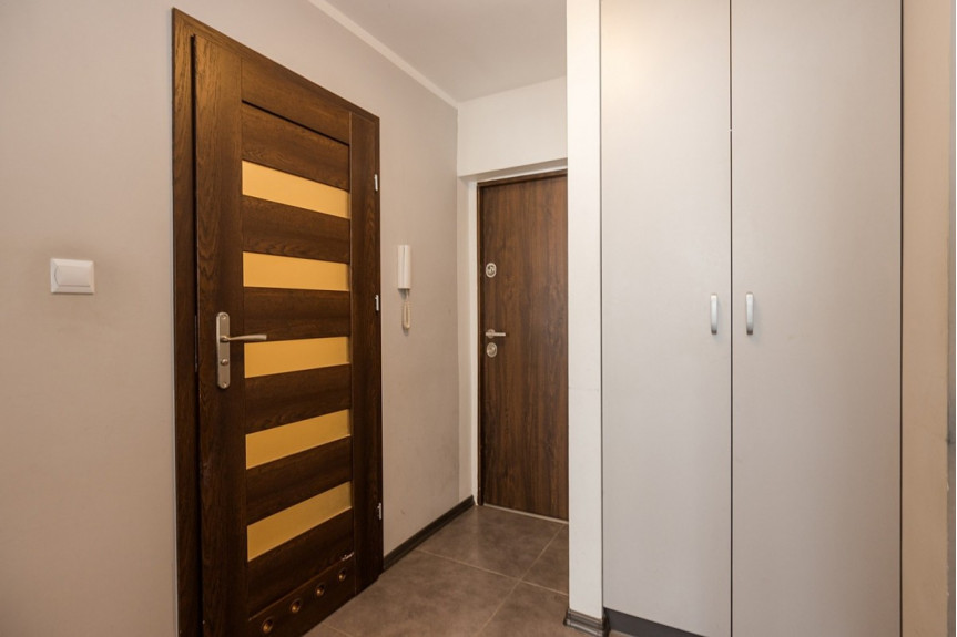 Warszawa, Wola Mirów, Żelazna, Mieszkanie 38 m2 - pod inwestycje centrum