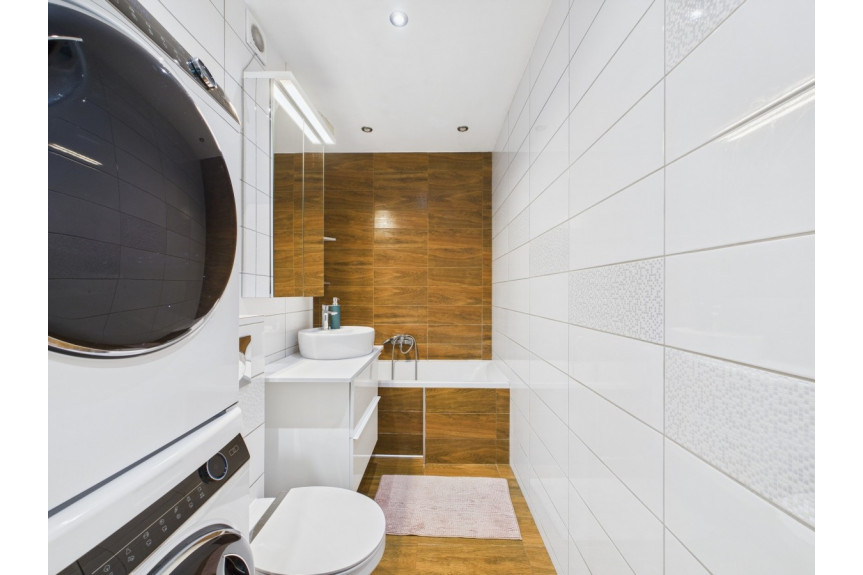 Warszawa, Targówek, Montwiłłowska, 3 pokoje | ogródek 37 m² | Wilno, Targówek