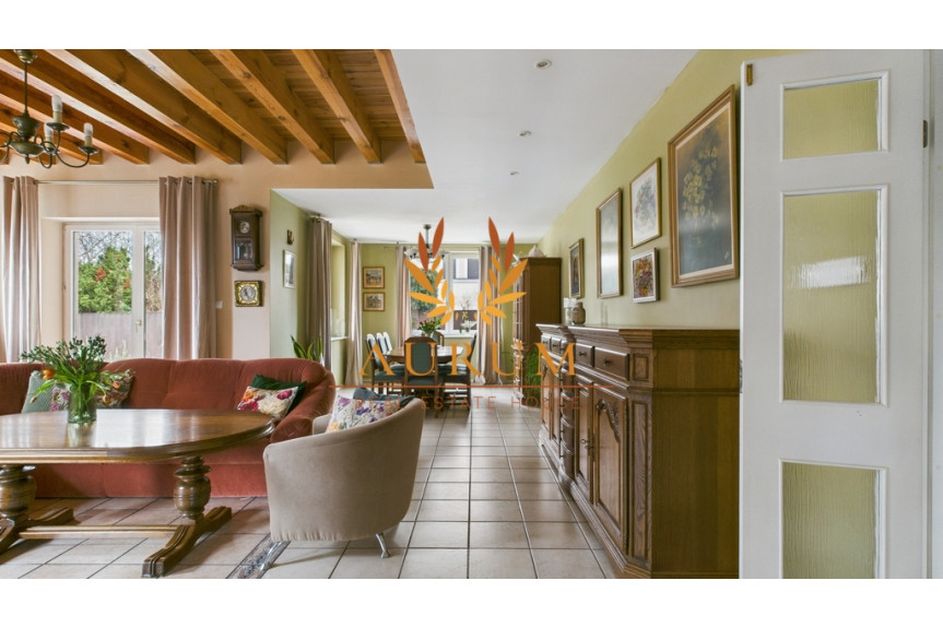 Warszawski Zachodni, Ożar&oacute;w Mazowiecki, Szkolna, Urokliwy dom w sercu Ożarowa Mazowieckiego