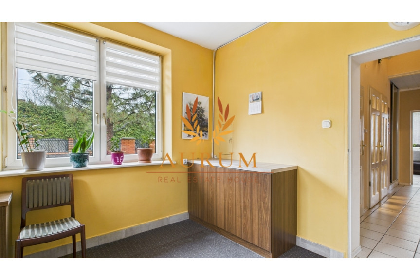 Warszawski Zachodni, Ożar&oacute;w Mazowiecki, Szkolna, Urokliwy dom w sercu Ożarowa Mazowieckiego