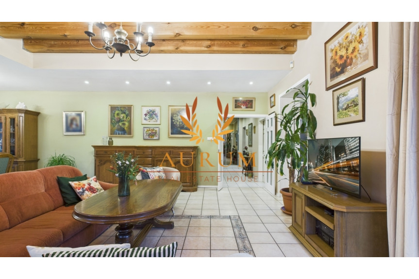 Warszawski Zachodni, Ożar&oacute;w Mazowiecki, Szkolna, Urokliwy dom w sercu Ożarowa Mazowieckiego