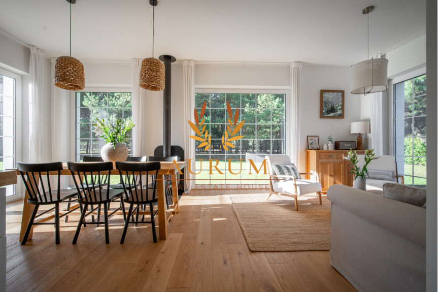 Legionowski, Jabłonna, Trzciany, Leśnej Polany, Piękny dom w stylu angielskim