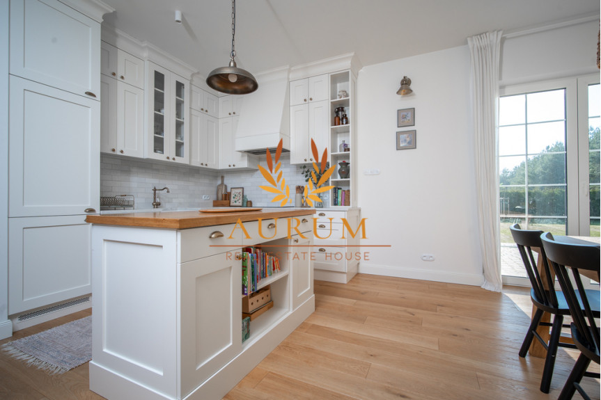 Legionowski, Jabłonna, Trzciany, Leśnej Polany, Piękny dom w stylu angielskim