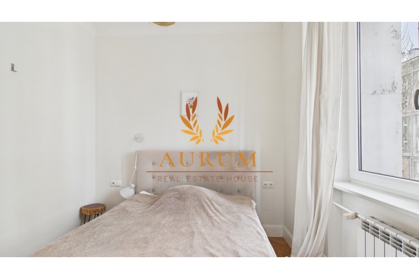 Warszawa, Praga-P&oacute;łnoc, Plac Gen. J&oacute;zefa Hallera, Mieszkanie w kamienicy 3 pokoje Plac Hallera