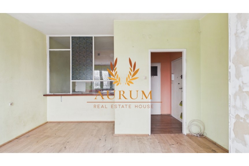 Warszawa, Walerego Sławka, Ciekawa kawalerka do własnej aranżacji