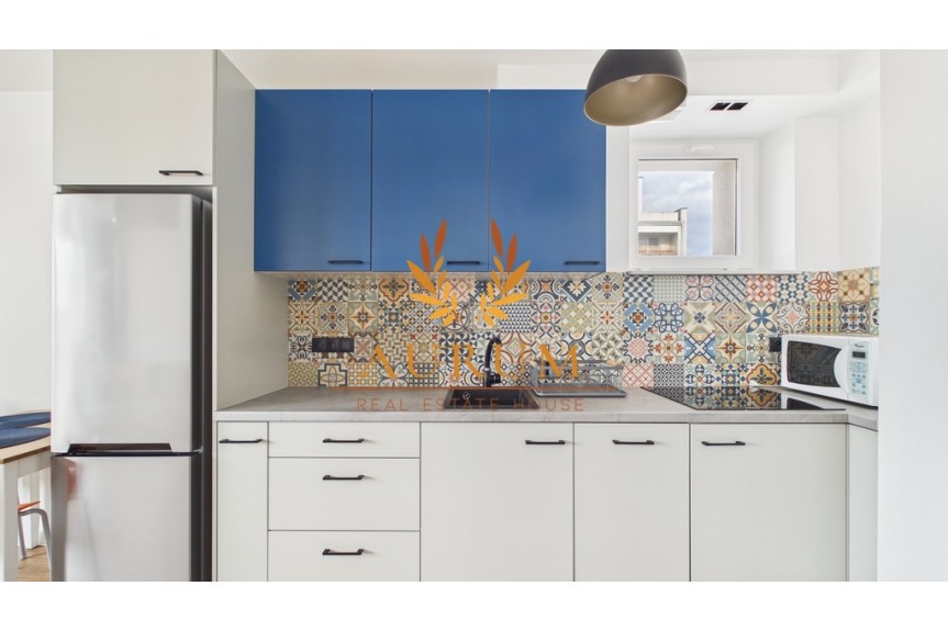 Warszawa, Śr&oacute;dmieście, Okrąg, Solec kawalerka z widokiem na city | blisko Wisły